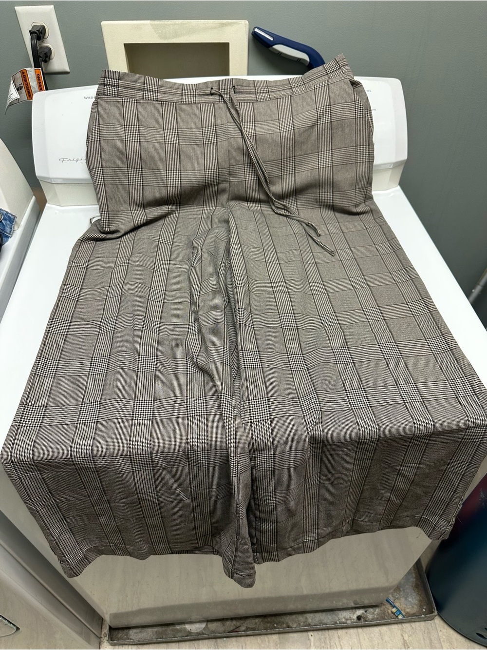 A New Day Wide-Leg Plaid Pants in Gray-Taupe